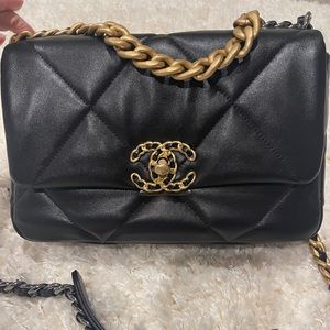 SOLD!!  Chanel 17 Small Black